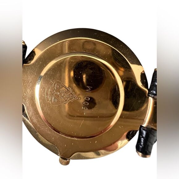 GUCCI Two toned watch - Picture 9 of 13